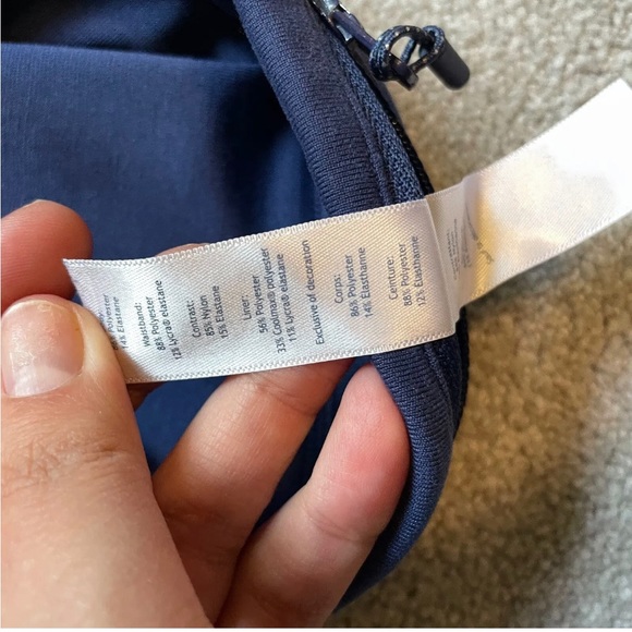 ivivva lululemon Shorts Girls Youth 8 Blue Stripe Pull On Lightweight Zip Run - Picture 12 of 13